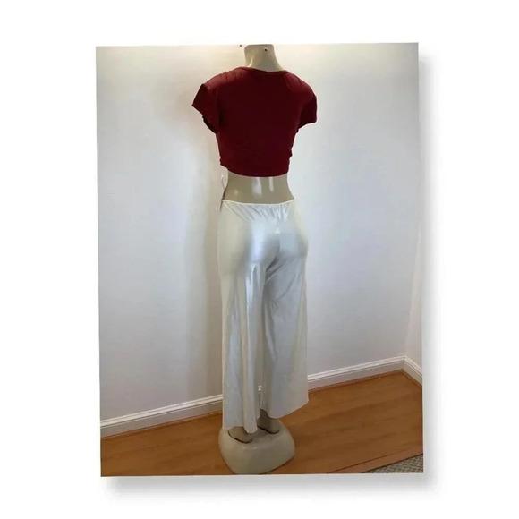 Zuliana Size Medium Wide Leg Waist Tie Pants With Burgundy Crop Top. Made in USA - Picture 4 of 4